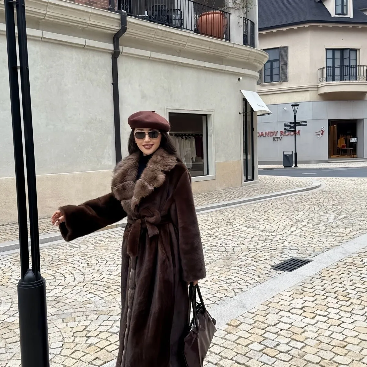 Winter Women High Quality Faux Fur Coat Luxury Long Fur Coat Lapel OverCoat Thick Warm Plus Size Female Plush Coats