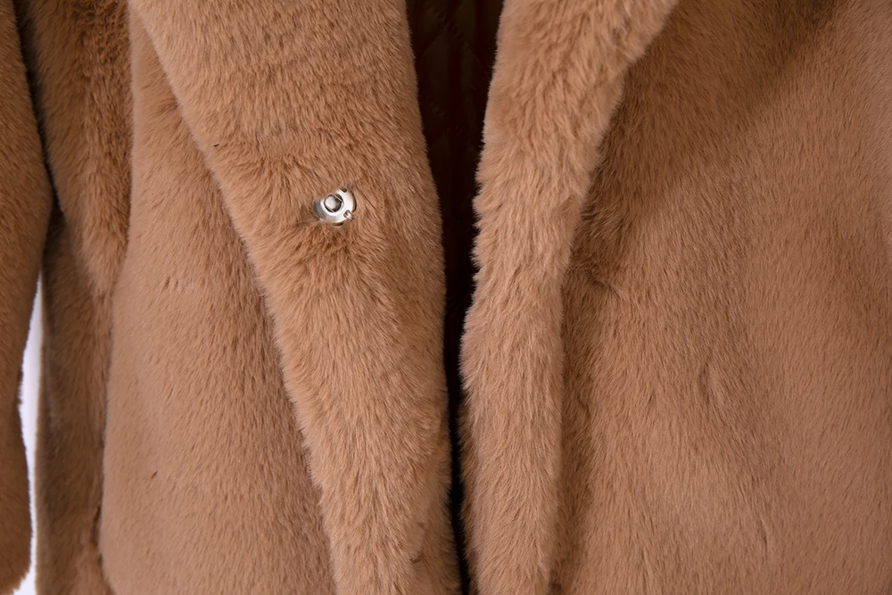 2026 New Women Winter Warm Faux Fur Coat Thick Women Long Coat Turn Down Collar Women Warm Coat With Belt Casaco Feminino