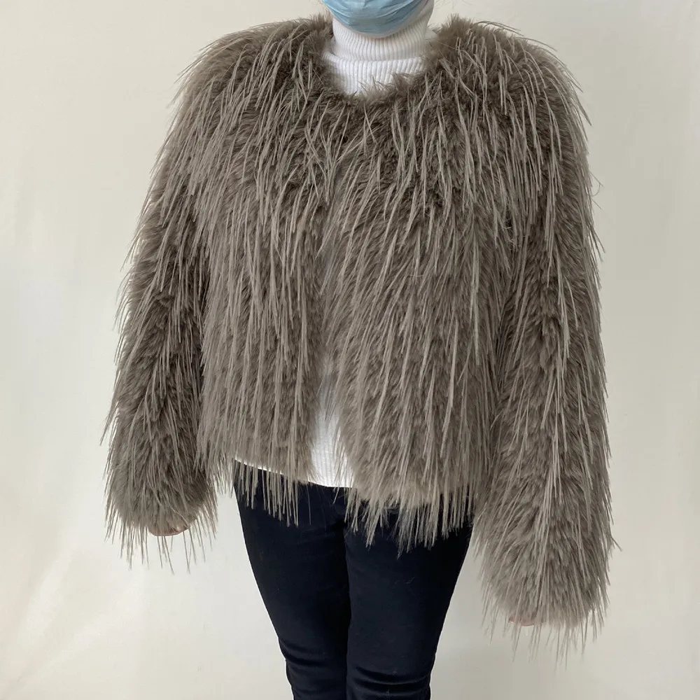 2023 New Springtime Fur Coat Women High Quality Fashion Faux Fur Coat Artificial Raccoon Braid Short Jacket