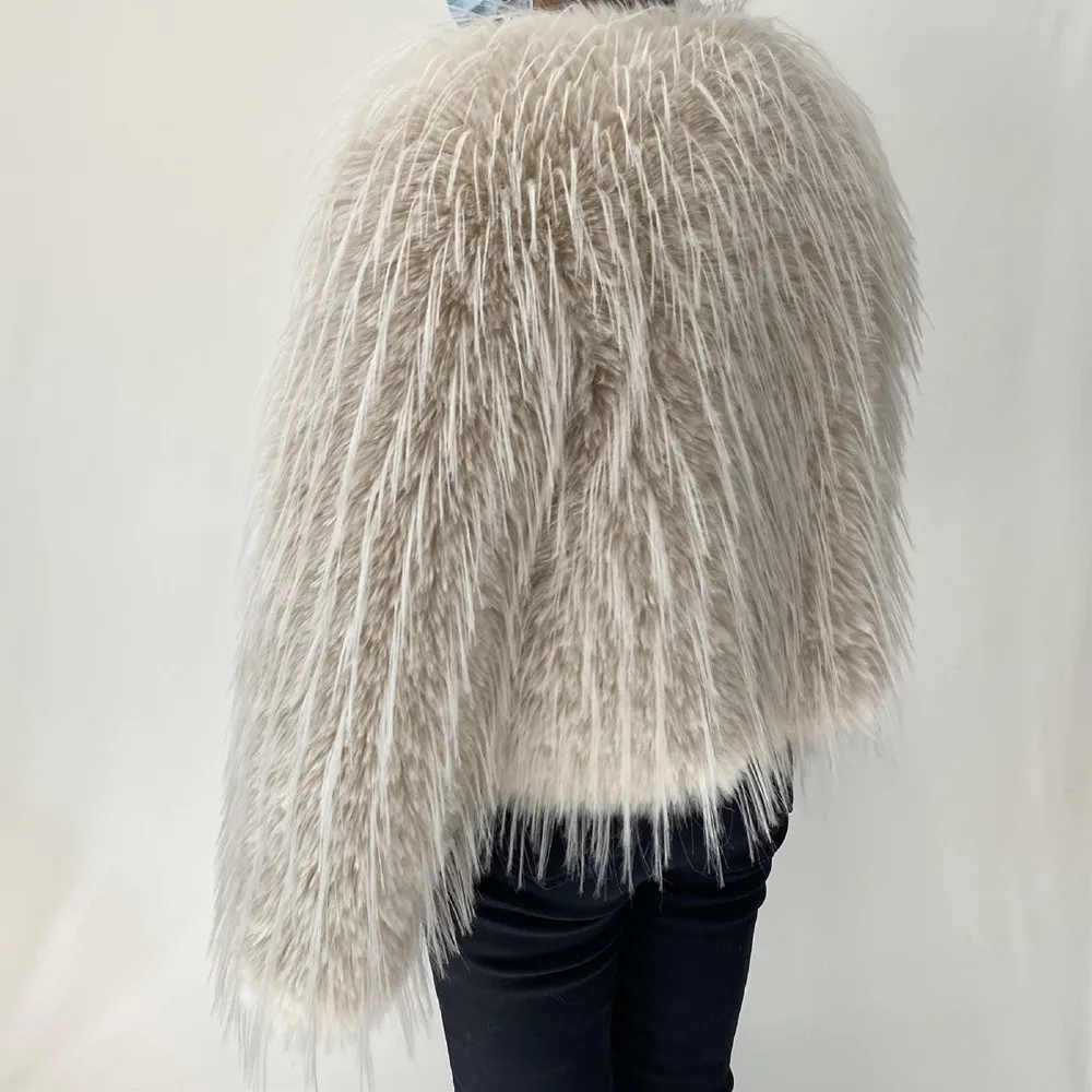 2023 New Springtime Fur Coat Women High Quality Fashion Faux Fur Coat Artificial Raccoon Braid Short Jacket