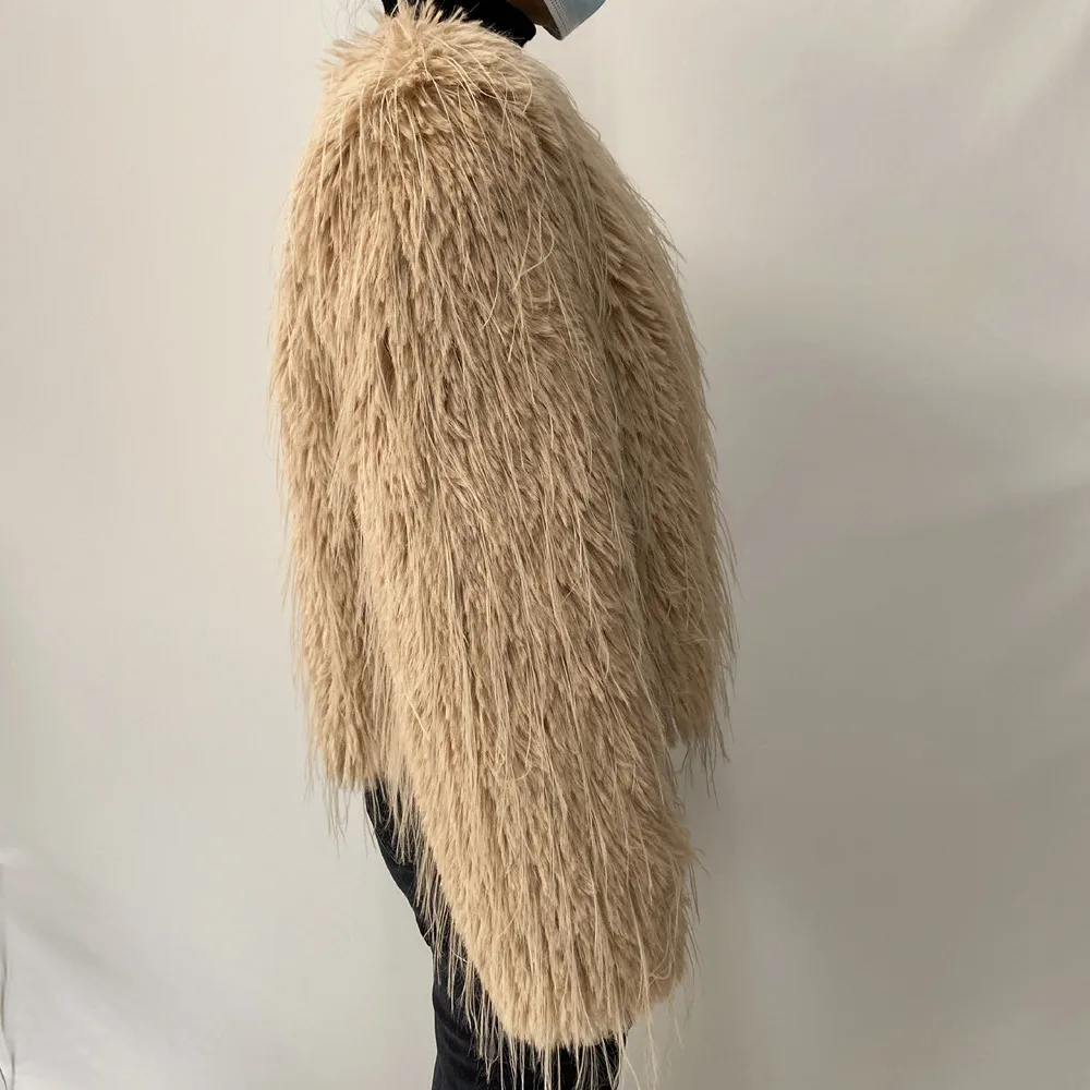 2023 New Springtime Fur Coat Women High Quality Fashion Faux Fur Coat Artificial Raccoon Braid Short Jacket