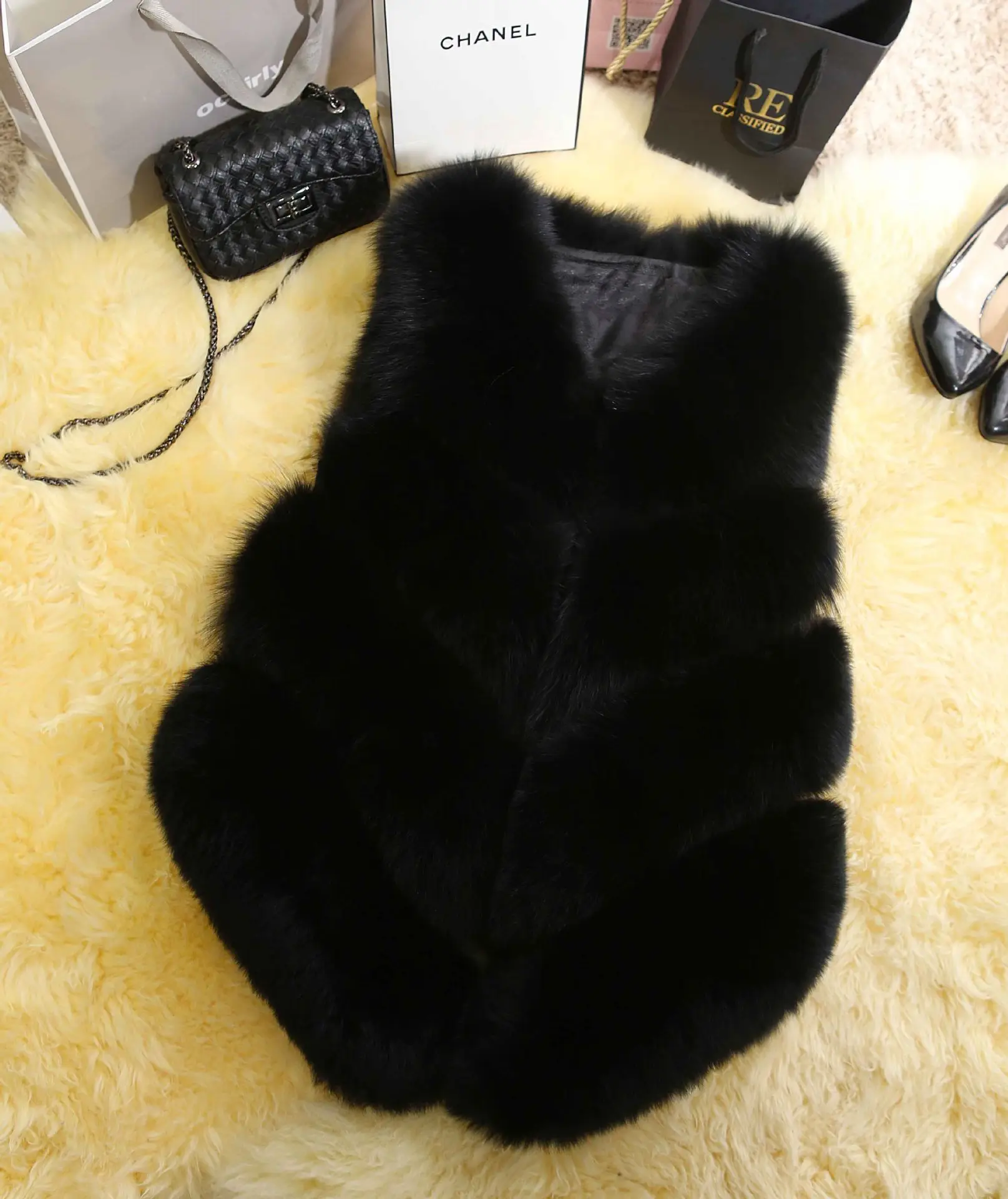 ZADORIN New Luxury Faux Fox Fur Vest Women Furry Short Faux Fur Vests Fur Gilet Fourrure Autumn Winter Faux Fur Coats Overcoat