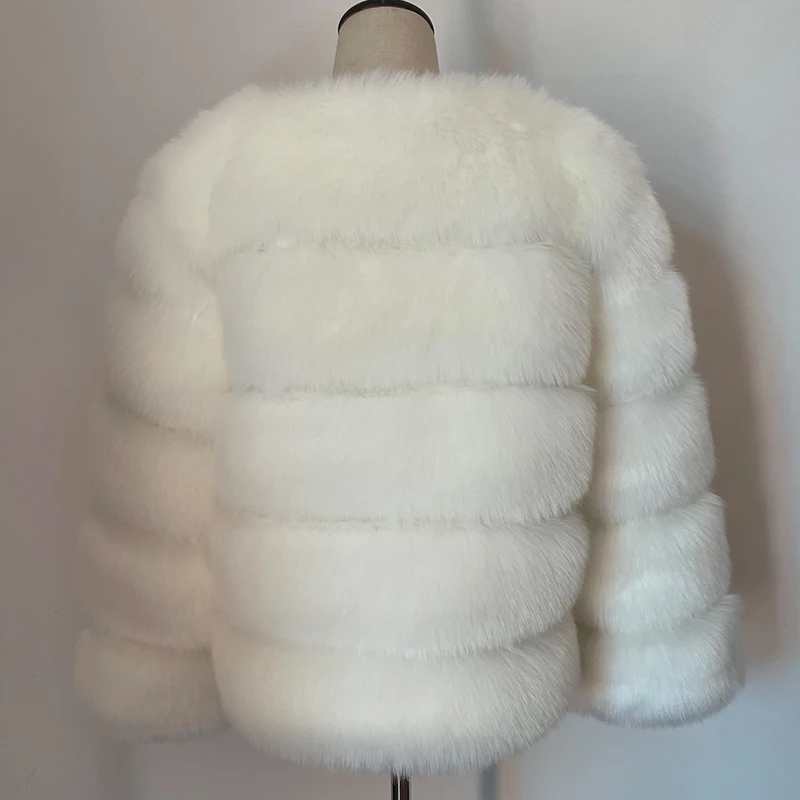 HJQJLJLS 2023 Winter New Fashion Women Faux Fur Coat Female Black Elegant Fluffy Thick Warm Artificial Fox Fur Jacket Outerwear