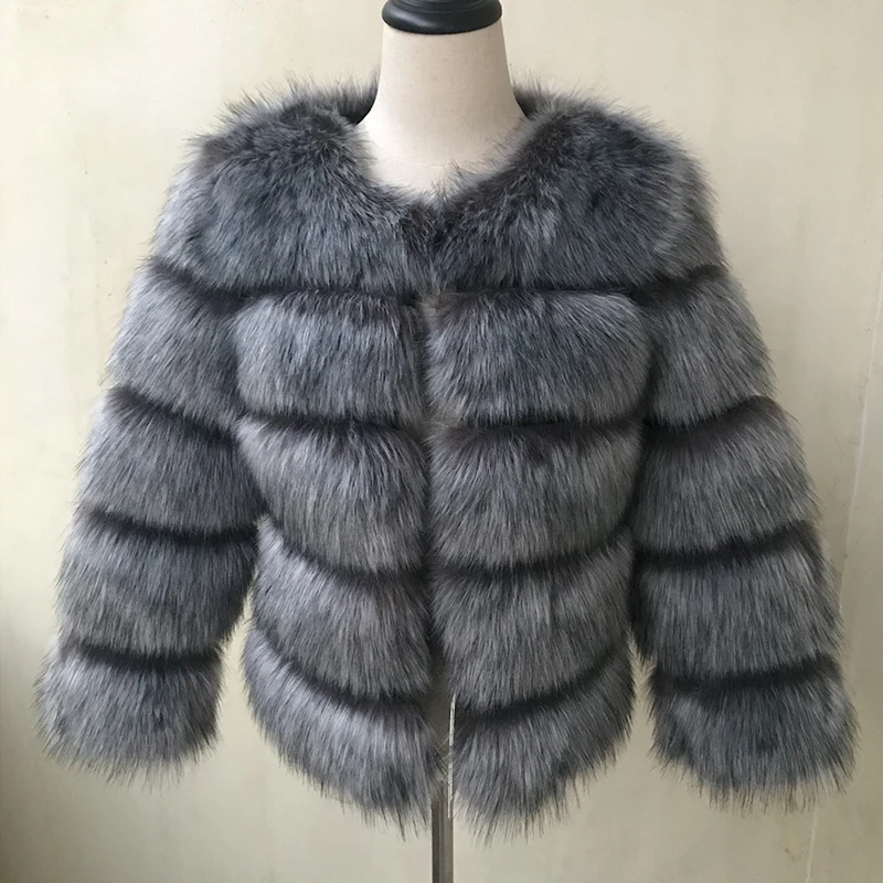 HJQJLJLS 2023 Winter New Fashion Women Faux Fur Coat Female Black Elegant Fluffy Thick Warm Artificial Fox Fur Jacket Outerwear