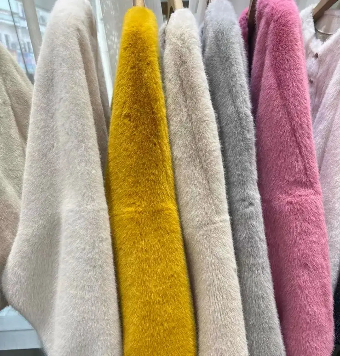 Women V-neck Short Coat Fake Mink Fur Mink Elegant Autumn Winter Coat