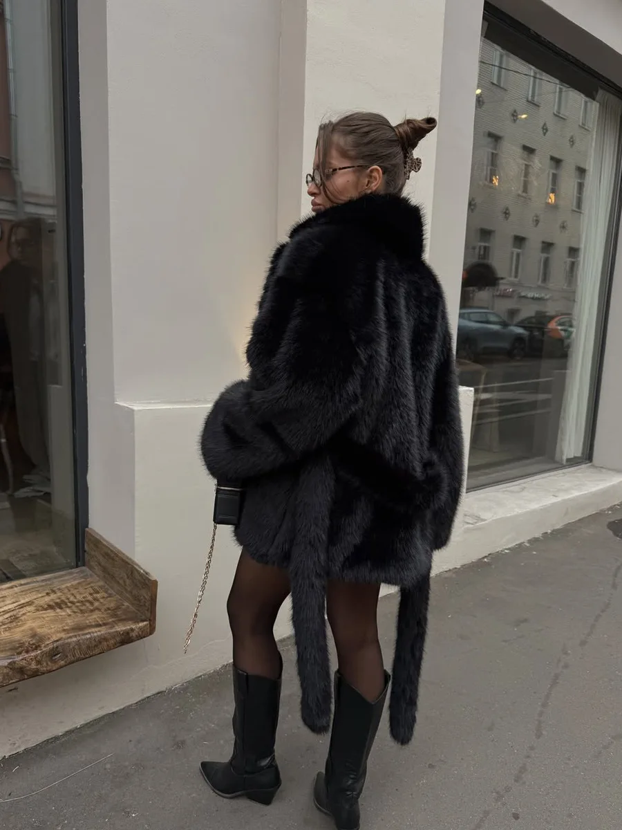 Fur Coat Warm High Quality Temperament Fashion Women Fur & Faux Fur Women 2026 Winter New Casual Long Sleeve Women Fur Coat H848