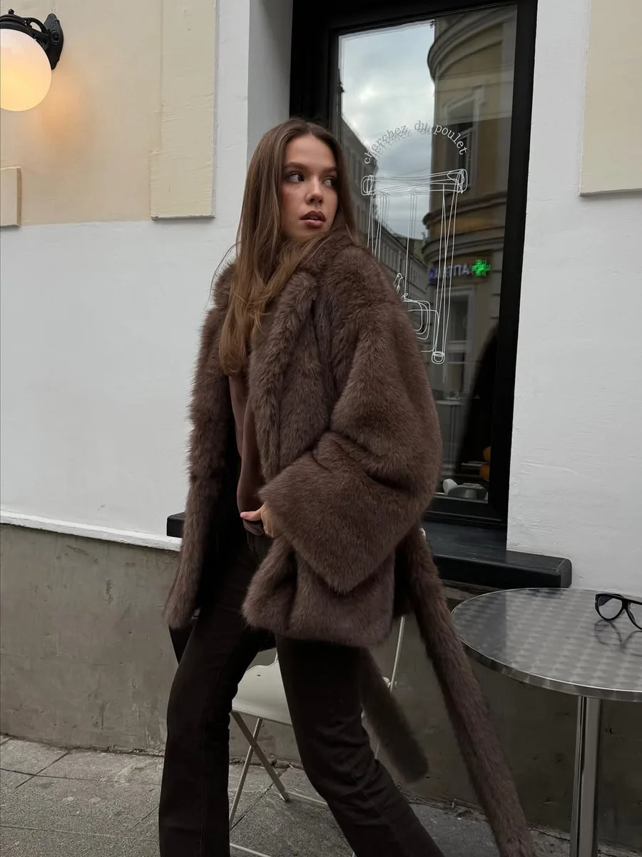 Fur Coat Warm High Quality Temperament Fashion Women Fur & Faux Fur Women 2026 Winter New Casual Long Sleeve Women Fur Coat H848