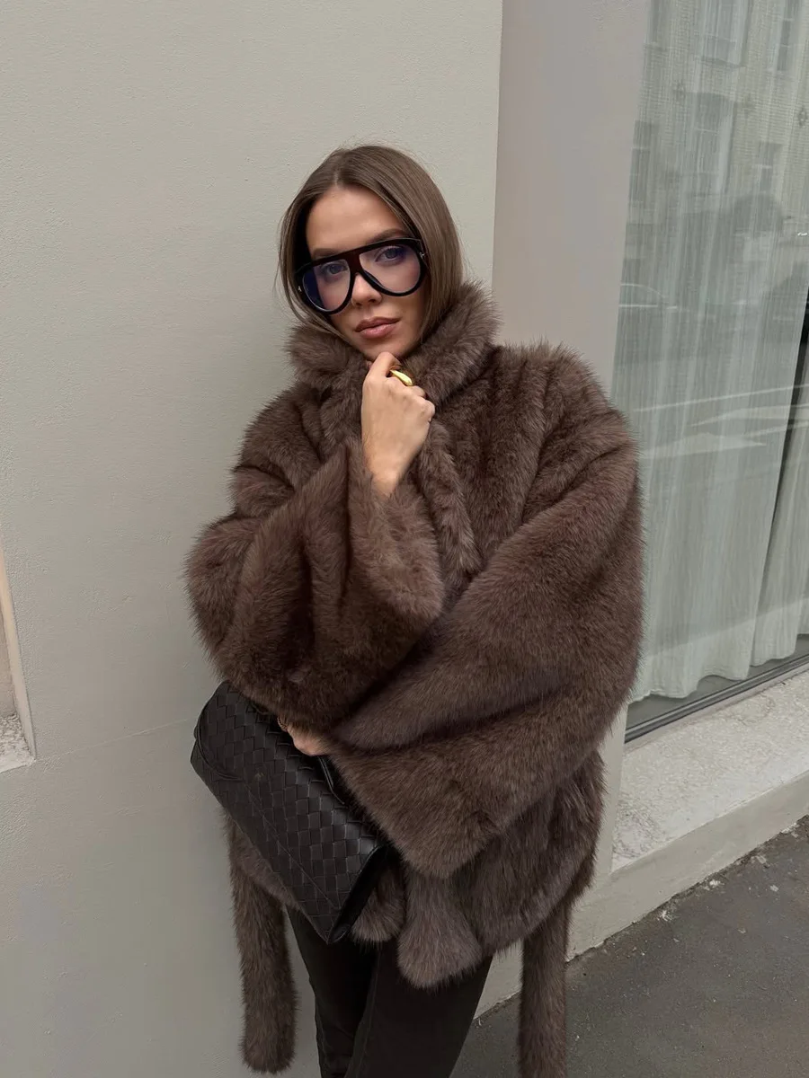 Fur Coat Warm High Quality Temperament Fashion Women Fur & Faux Fur Women 2026 Winter New Casual Long Sleeve Women Fur Coat H848