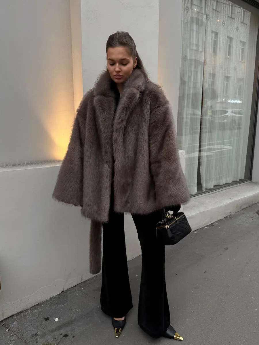 Fur Coat Warm High Quality Temperament Fashion Women Fur & Faux Fur Women 2026 Winter New Casual Long Sleeve Women Fur Coat H848