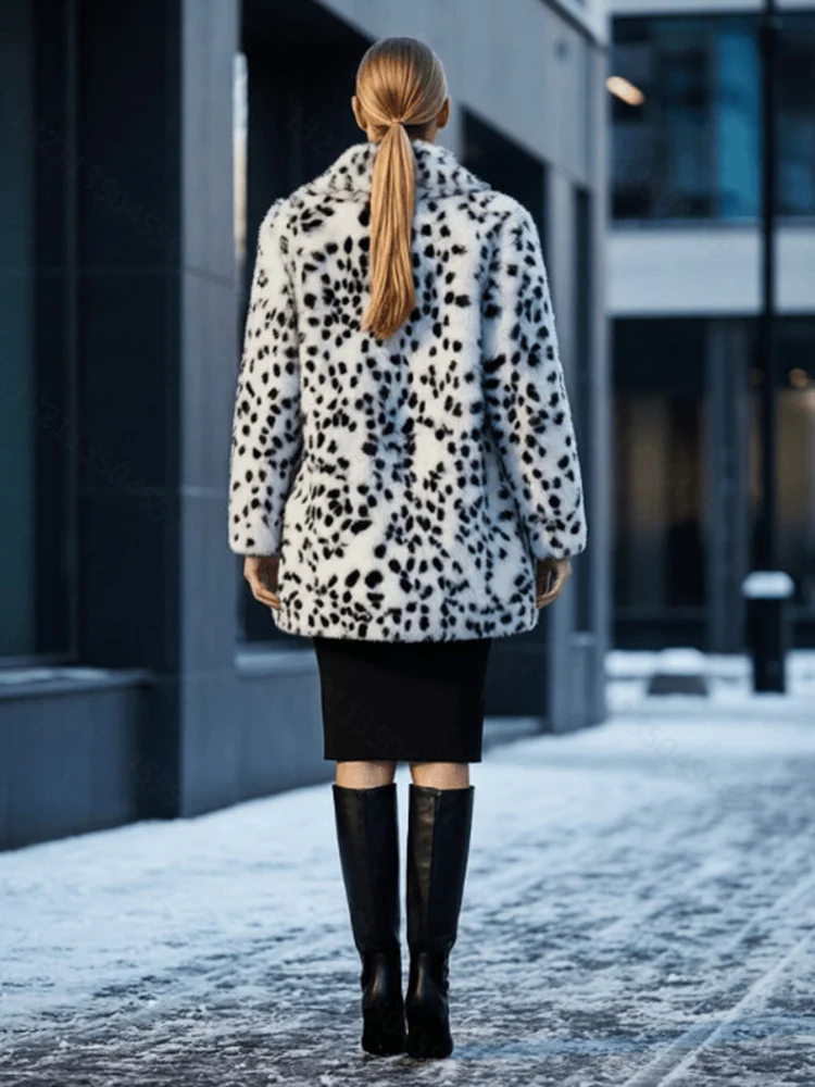 Women's faux fur coat, long and soft fur trim, suitable for autumn and winter, providing warmth and comfort for casual wear.