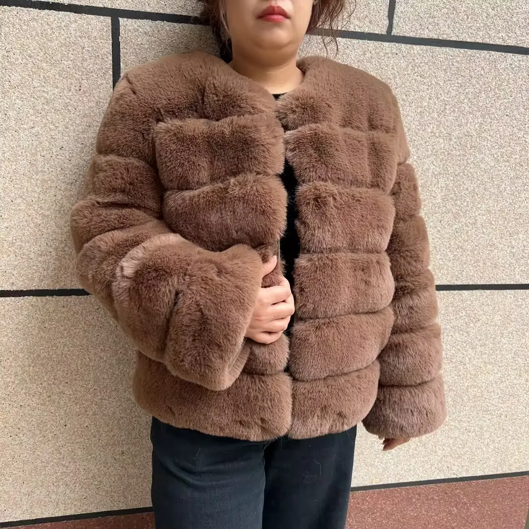 Women's Fluffy Faux Fur Coat Winter Hot Selling Fashionable Luxury Faux Fox Fur Coat Long Sleeve Ladies' Fake Fur Winter Clothin
