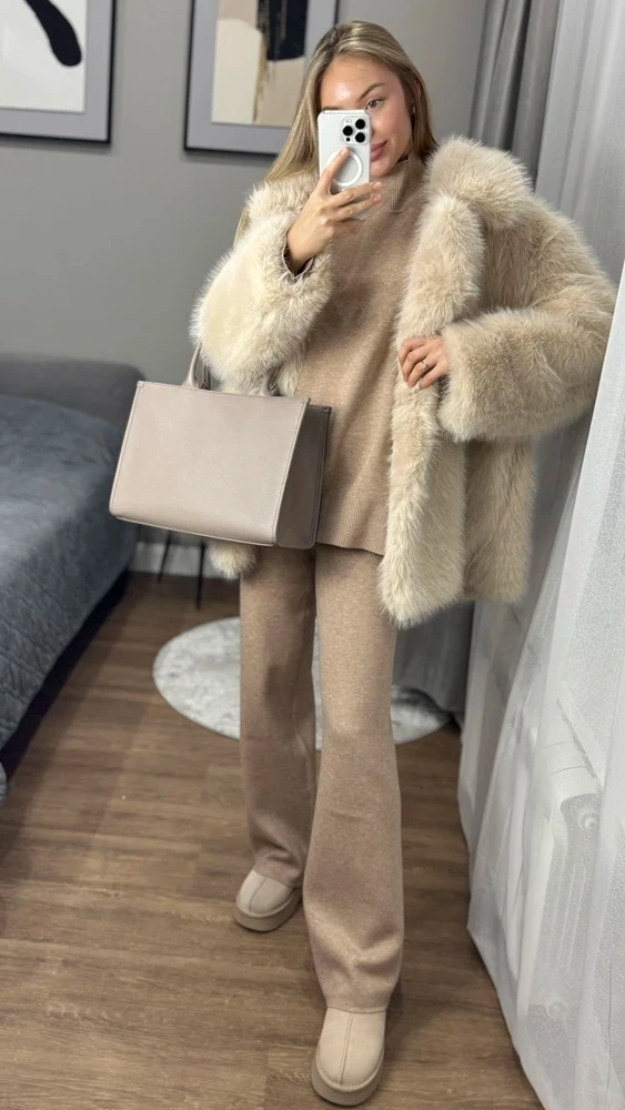 New Thick Cotton Winter Fur Coat Women Suit Collar White Medium Long Luxury Fox Fur Overcoat High Quality Fury Plush Jacket