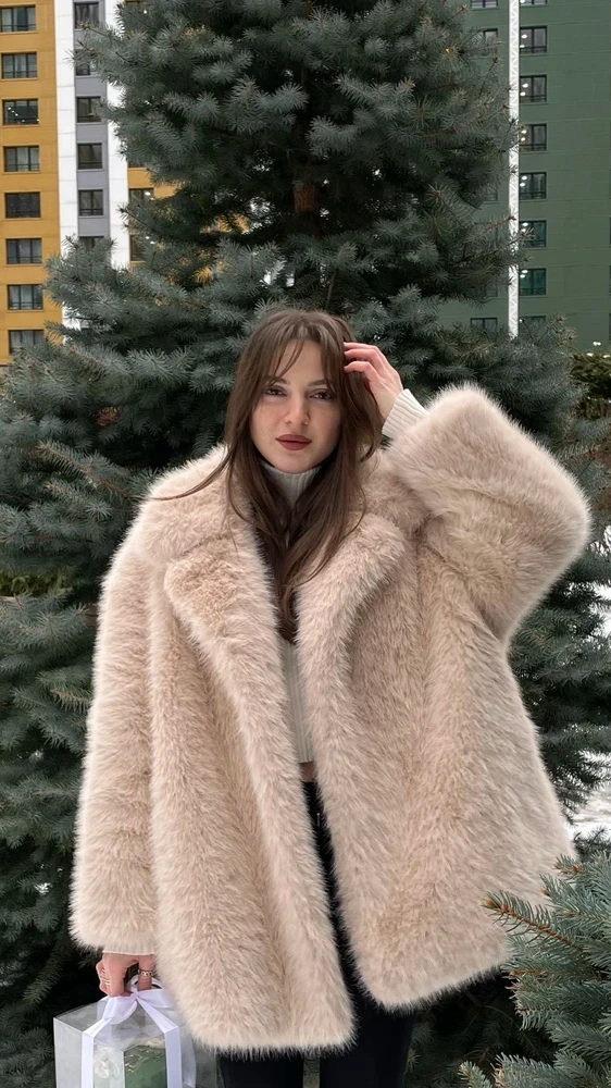 New Thick Cotton Winter Fur Coat Women Suit Collar White Medium Long Luxury Fox Fur Overcoat High Quality Fury Plush Jacket