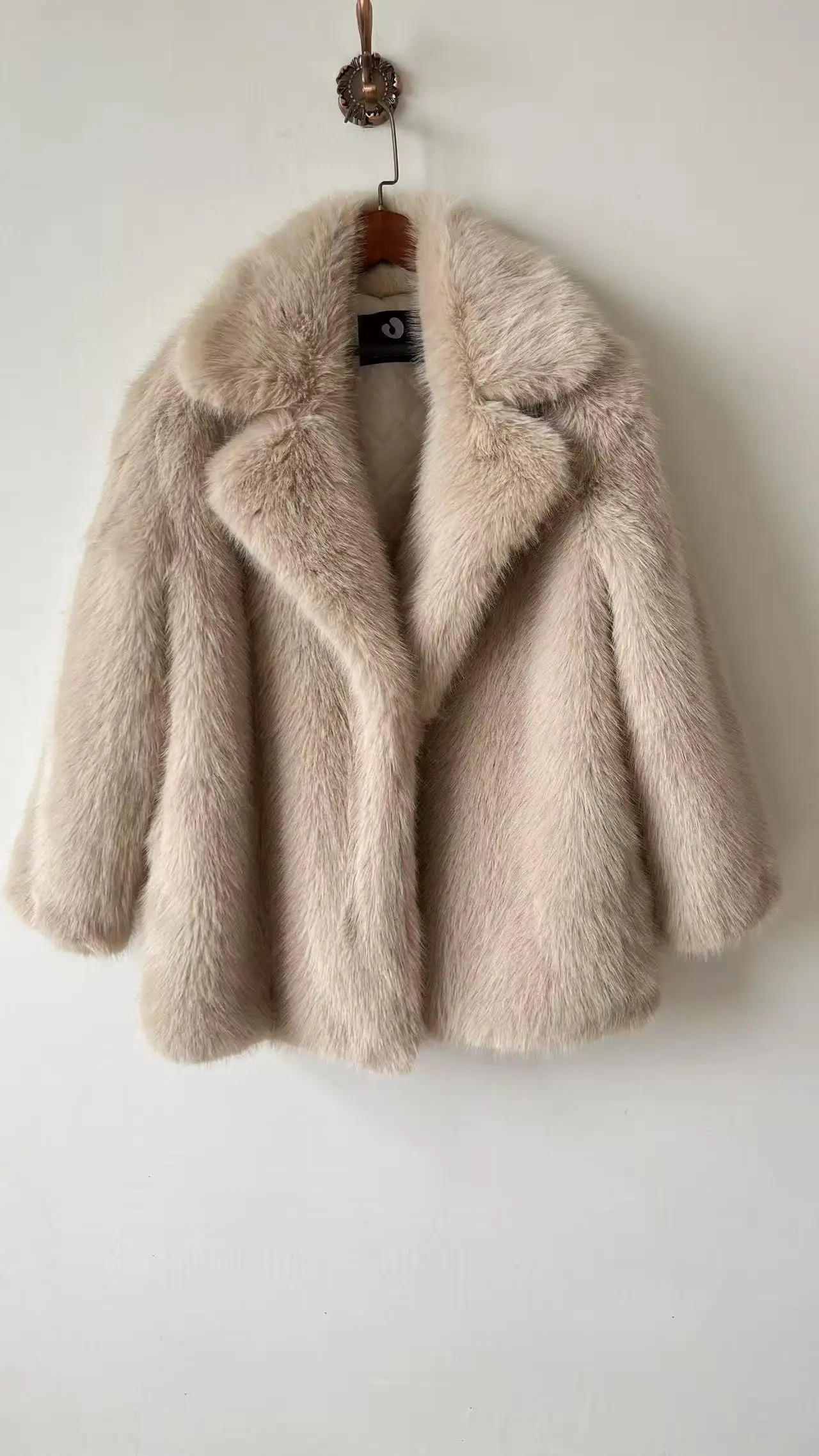 New Thick Cotton Winter Fur Coat Women Suit Collar White Medium Long Luxury Fox Fur Overcoat High Quality Fury Plush Jacket