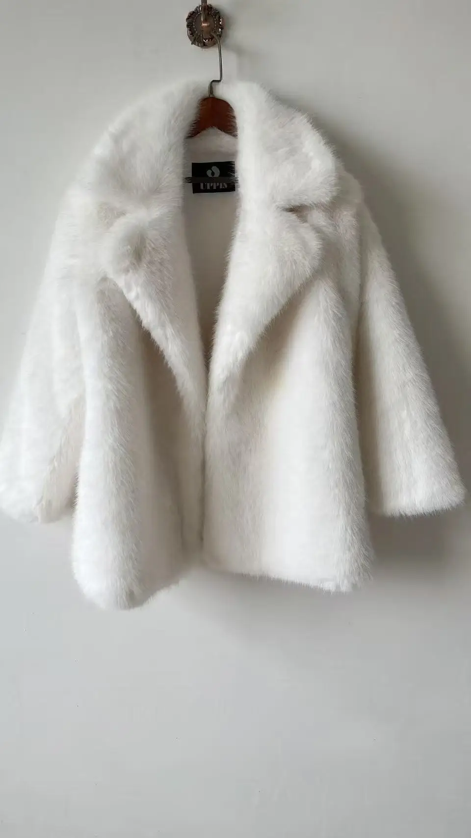New Thick Cotton Winter Fur Coat Women Suit Collar White Medium Long Luxury Fox Fur Overcoat High Quality Fury Plush Jacket