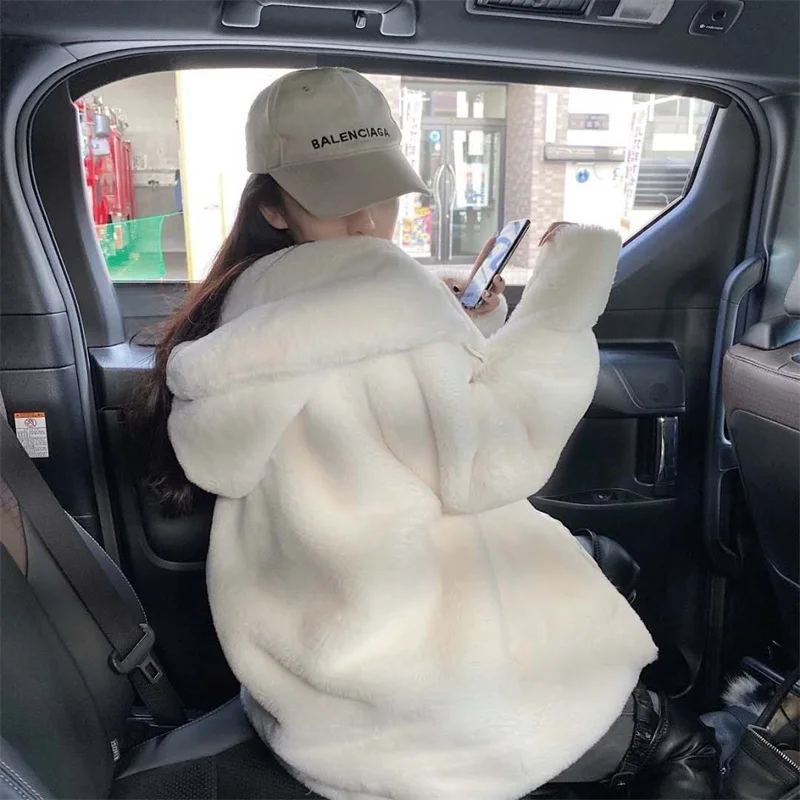 High Quality Quilted Thick Furry Coat Female Autumn And Winter Lamb Plush Imitation Mink Rex Rabbit Fur Coat Women Hooded Jacket