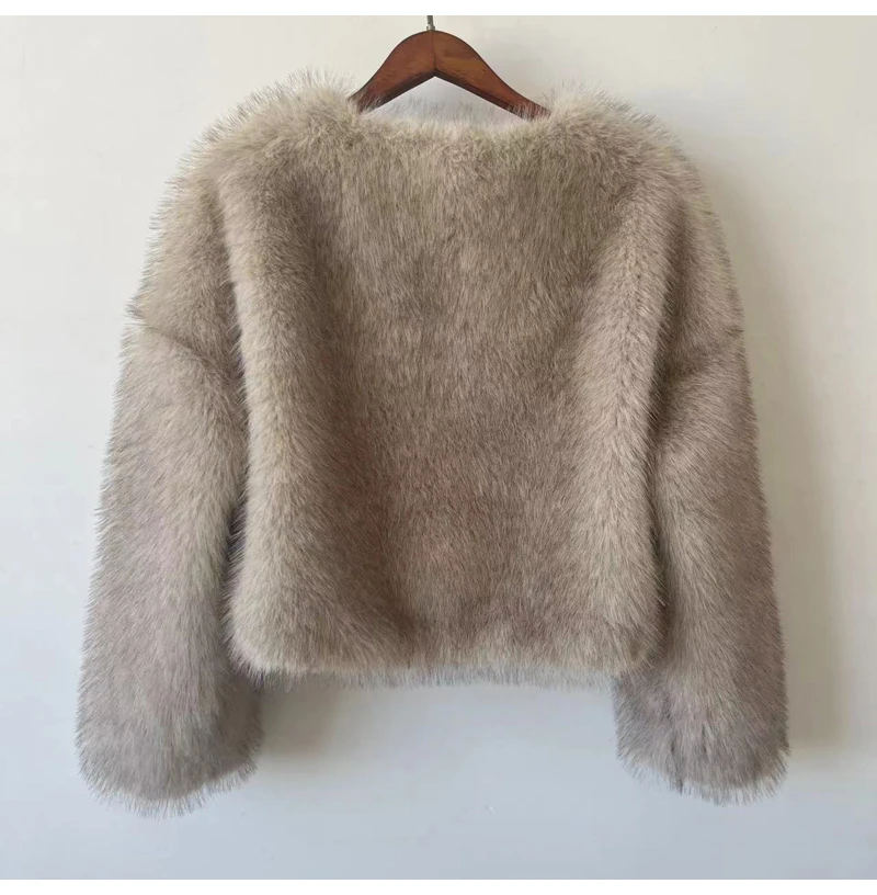 Lconic Street Fashion Luxury Brand Gardient Cropped cropped Faux Fur Coat Women Winter Hot Cool Girls Fluffy Short Fur Jacket