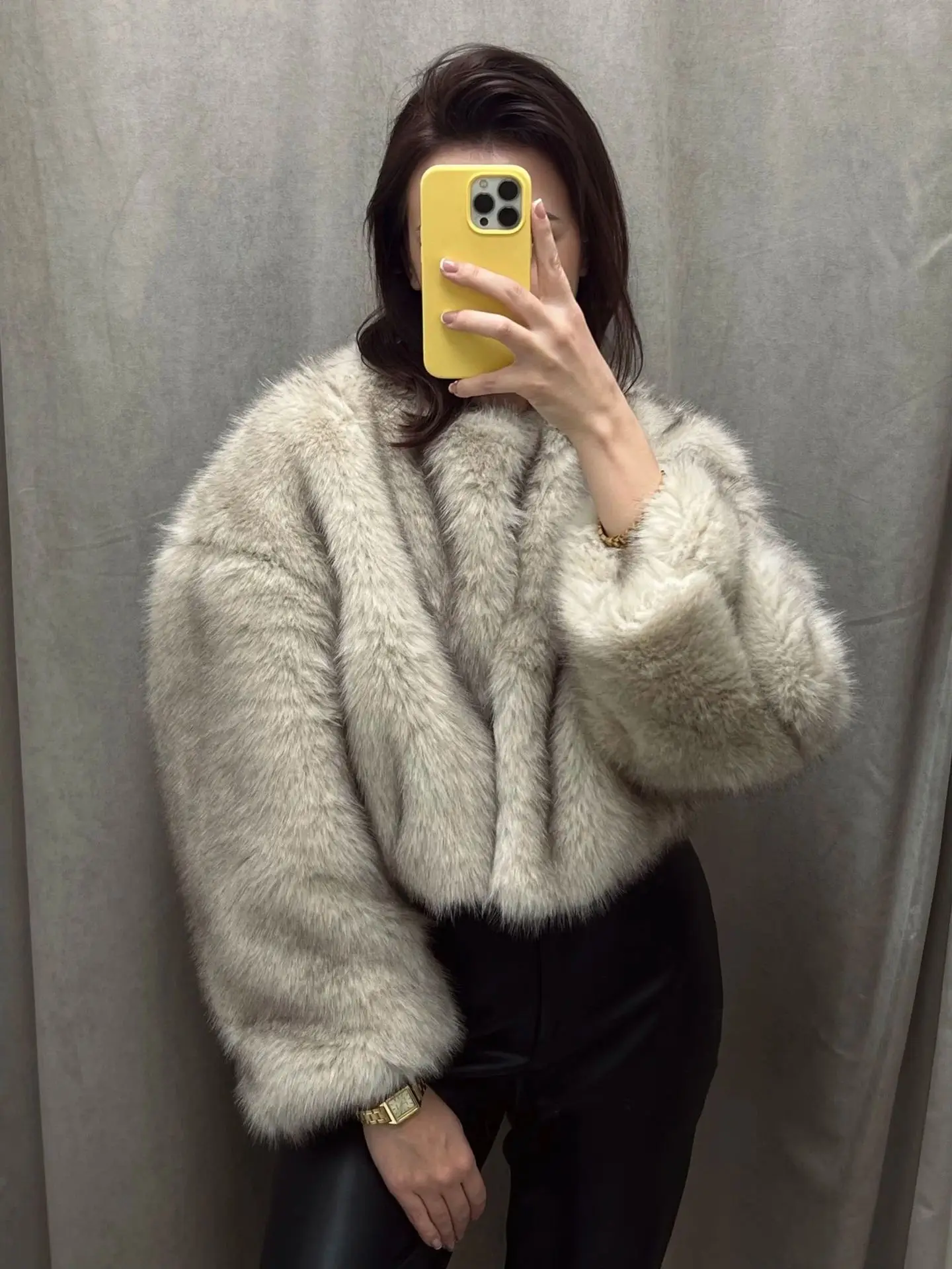 Lconic Street Fashion Luxury Brand Gardient Cropped cropped Faux Fur Coat Women Winter Hot Cool Girls Fluffy Short Fur Jacket