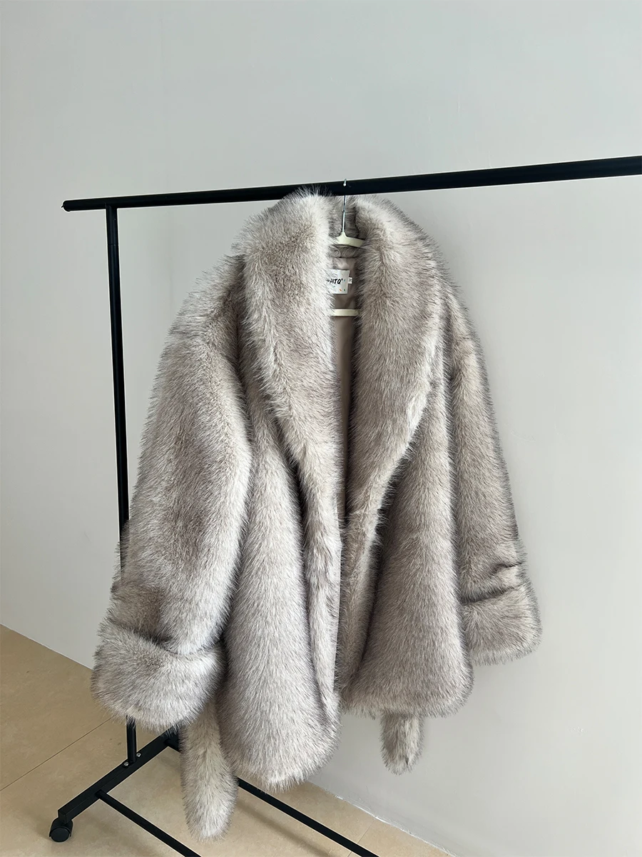 Gray Gradient Belt Oversized Tie Waist Faux Fur Maxi Women Coat for Chilly Winter Morning Old Money Clean Fit Cozy Outwear