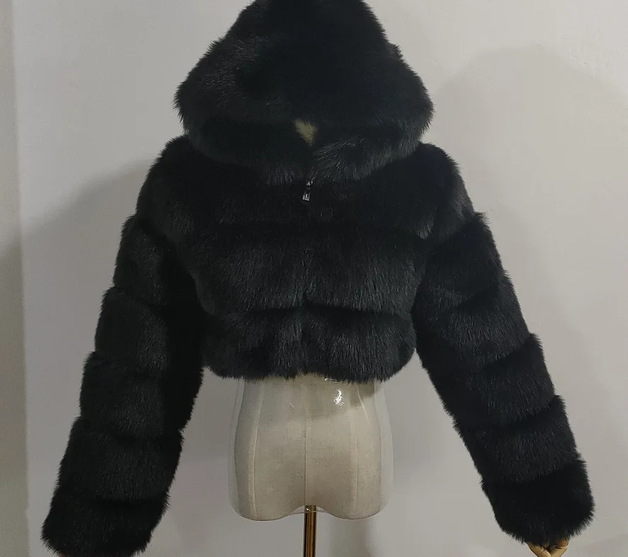 Women's Faux Fur Jacket Short with Hat, Faux Fox Fur Long Sleeved Patchwork Autumn and Winter New Style