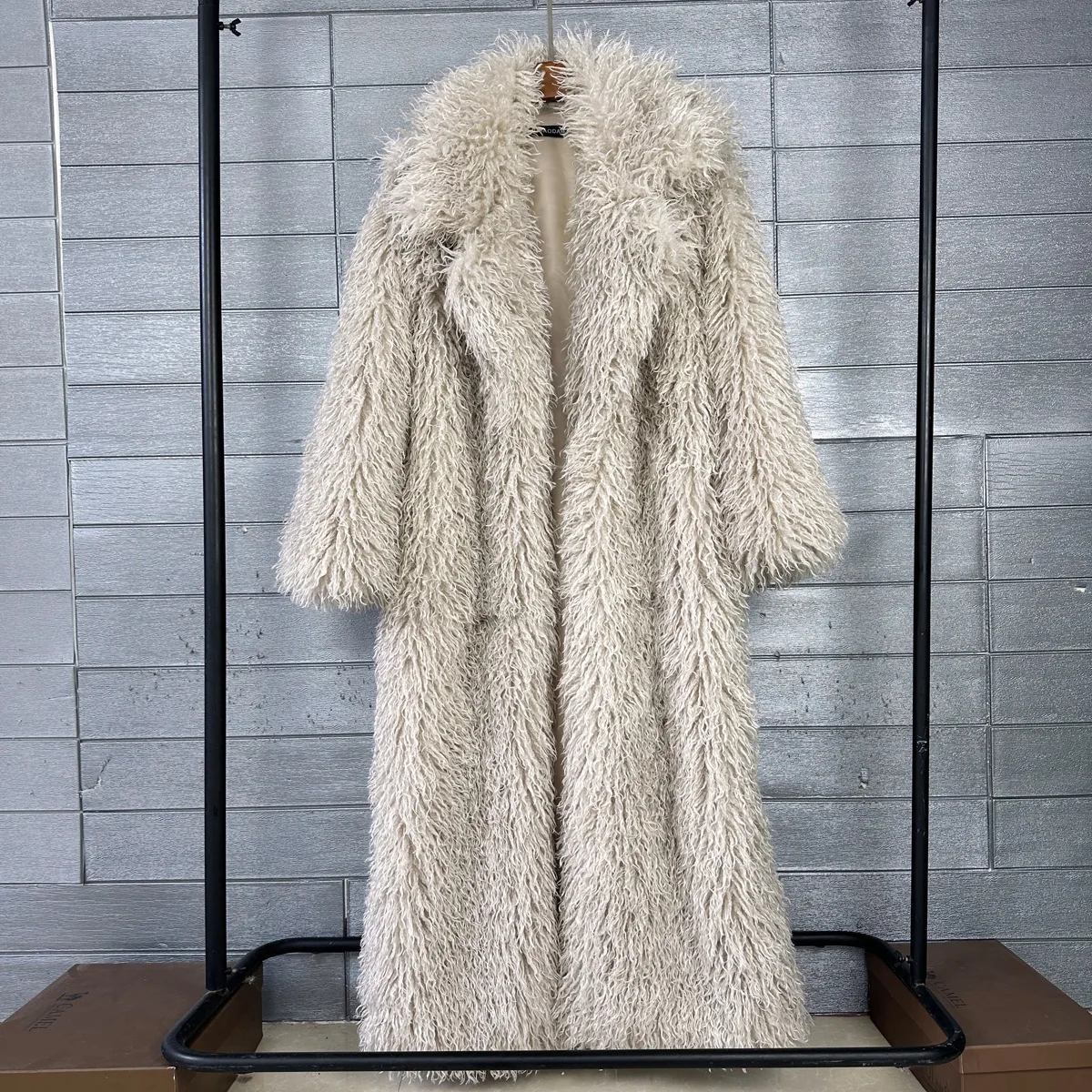 LANMREM Colorful Women's Furry Coat Rose Pink Faux Fur Coat Suit Collar Autumn Winter Thick Cardigan Long Overcoat Chic 2DB5859