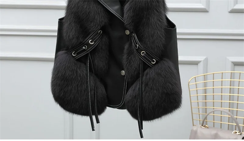 High Quality Imitation Fox Fur Vest Jacket Women Fur Vest Jacket 2026 Winter Waistcoat Short Fur Vest Female Vestcoat Sleeveless