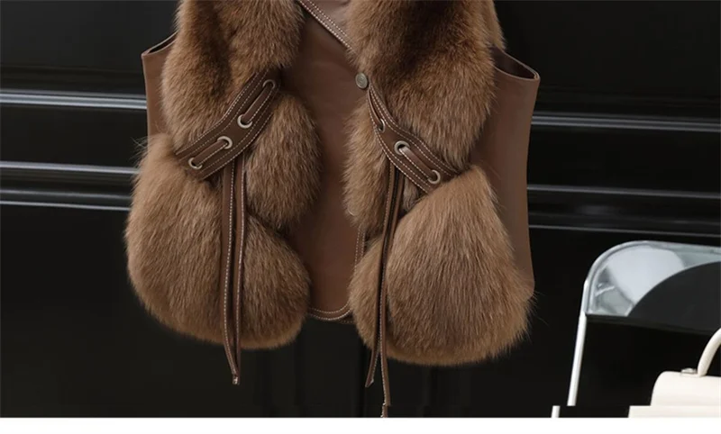High Quality Imitation Fox Fur Vest Jacket Women Fur Vest Jacket 2026 Winter Waistcoat Short Fur Vest Female Vestcoat Sleeveless