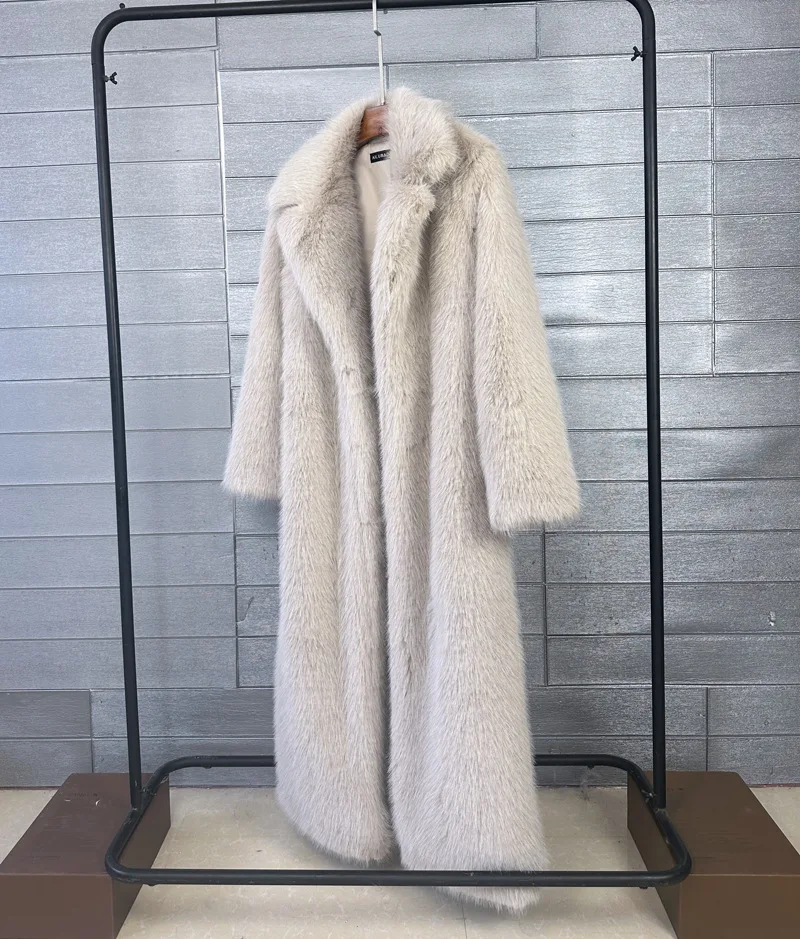 Overcoat Fur & Faux Fur 2026 New Fashion High Quality Women's Fur Coat Winter Season Style Lapel Thick Imitation Fur Women H320