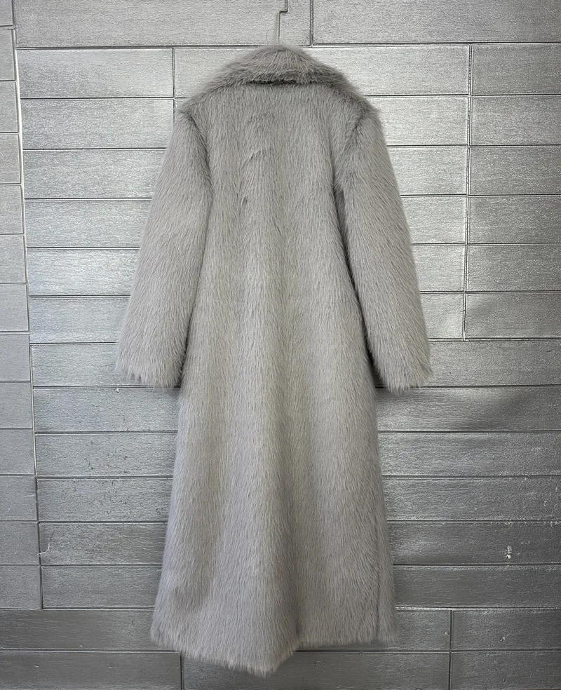 Overcoat Fur & Faux Fur 2026 New Fashion High Quality Women's Fur Coat Winter Season Style Lapel Thick Imitation Fur Women H320