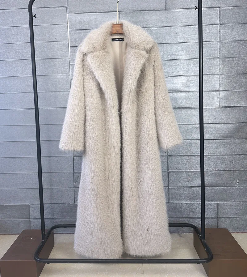 Overcoat Fur & Faux Fur 2026 New Fashion High Quality Women's Fur Coat Winter Season Style Lapel Thick Imitation Fur Women H320