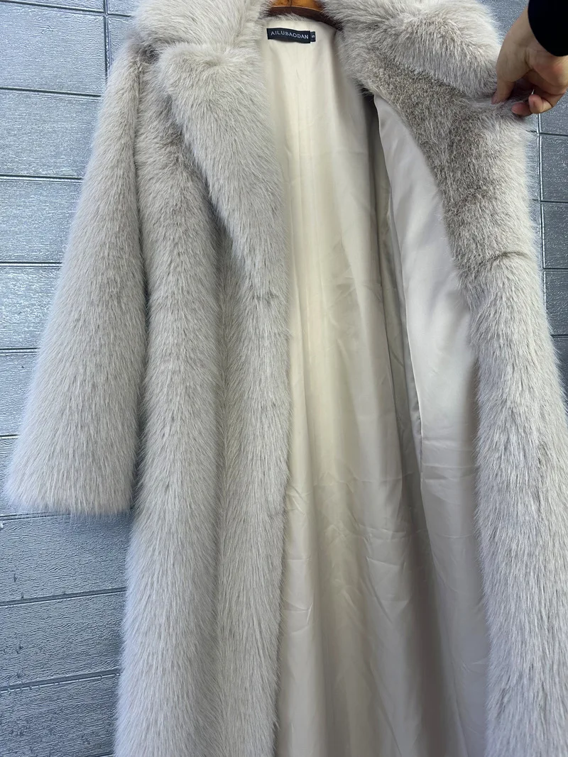 Overcoat Fur & Faux Fur 2026 New Fashion High Quality Women's Fur Coat Winter Season Style Lapel Thick Imitation Fur Women H320
