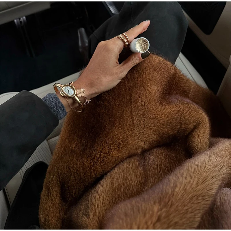 Elegant Luxury Thicken Brown Faux Fur Coats Women Loose Lapel Long Sleeve Furry Coats 2025 Winter Lady Warm Chic Outwear New