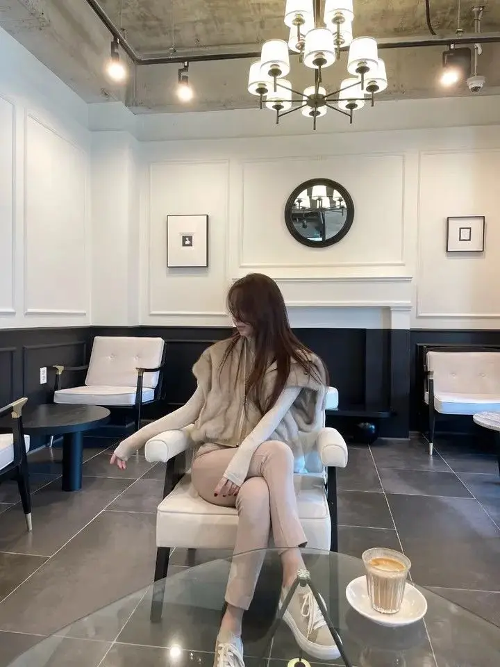 NiceMix Faux Fur Vest Women Hooded Zip Up Warm Winter Sleeveless Gilet Waistcoat Veste Жилетка Меховая Женская С Капюшоном 조끼