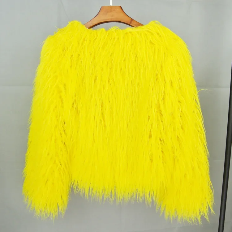 Women Imitation Sheep Faux Short Coat Thermal Slim Fit Loose Elegant High Street Button Jacket Round Neck 2026 Winter Outwear
