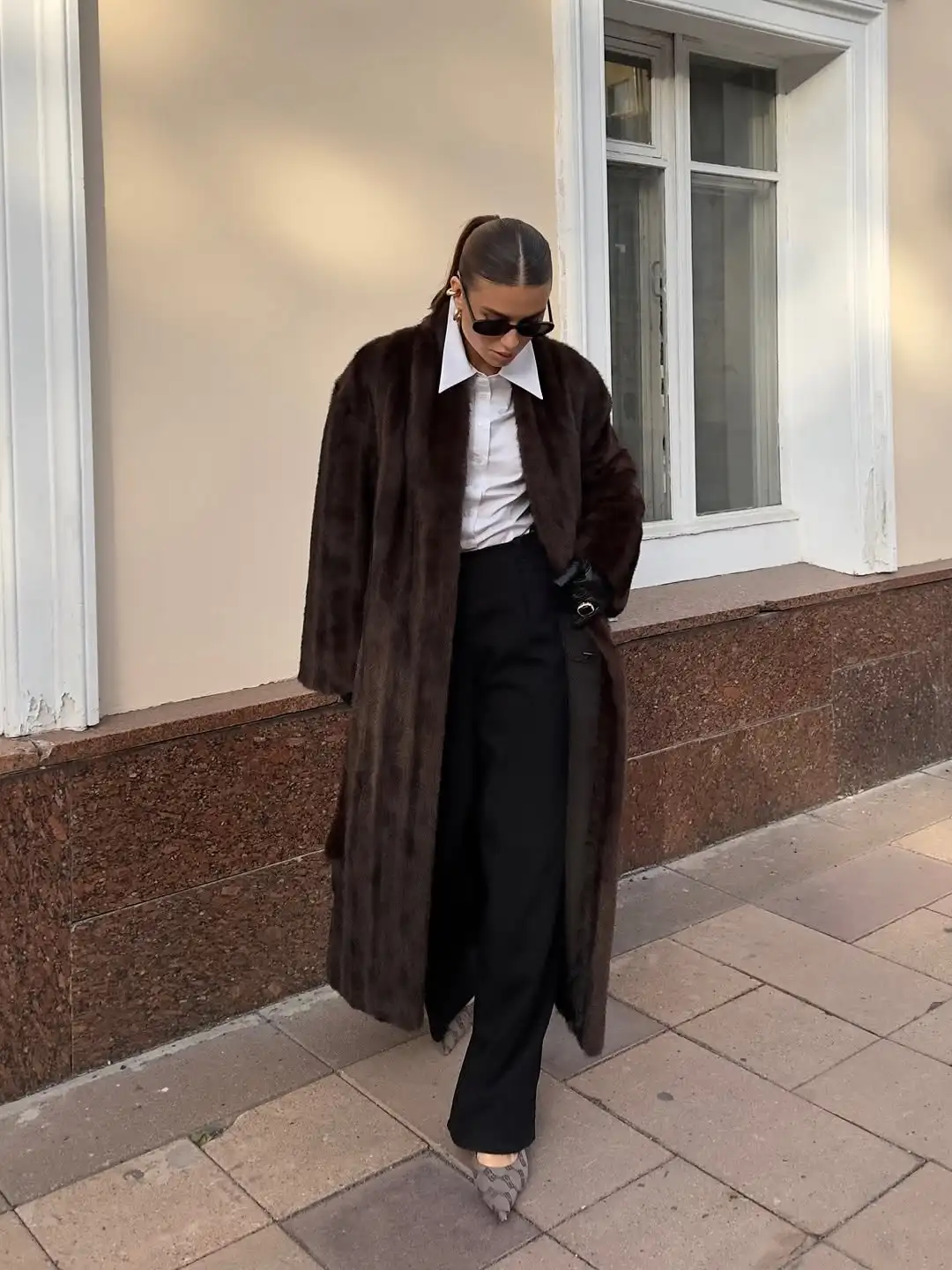 Brown Lace Up Faux Fur Coat Women Fashion Casual Full Sleeve Fluffy Loose Striped Long Coats Lady Winter Daily Street Jacket
