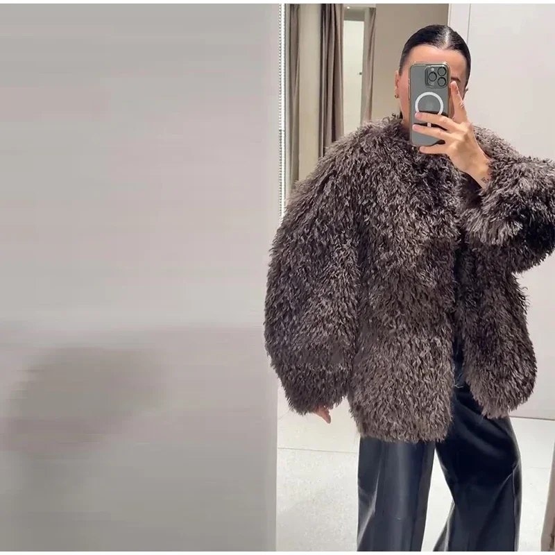Women Brown Curly Faux Fur Coat Elegant Round Neck Full Sleeve Loose Short Furry Coats 2026 Lady Fashion Winter Street Warm Wear