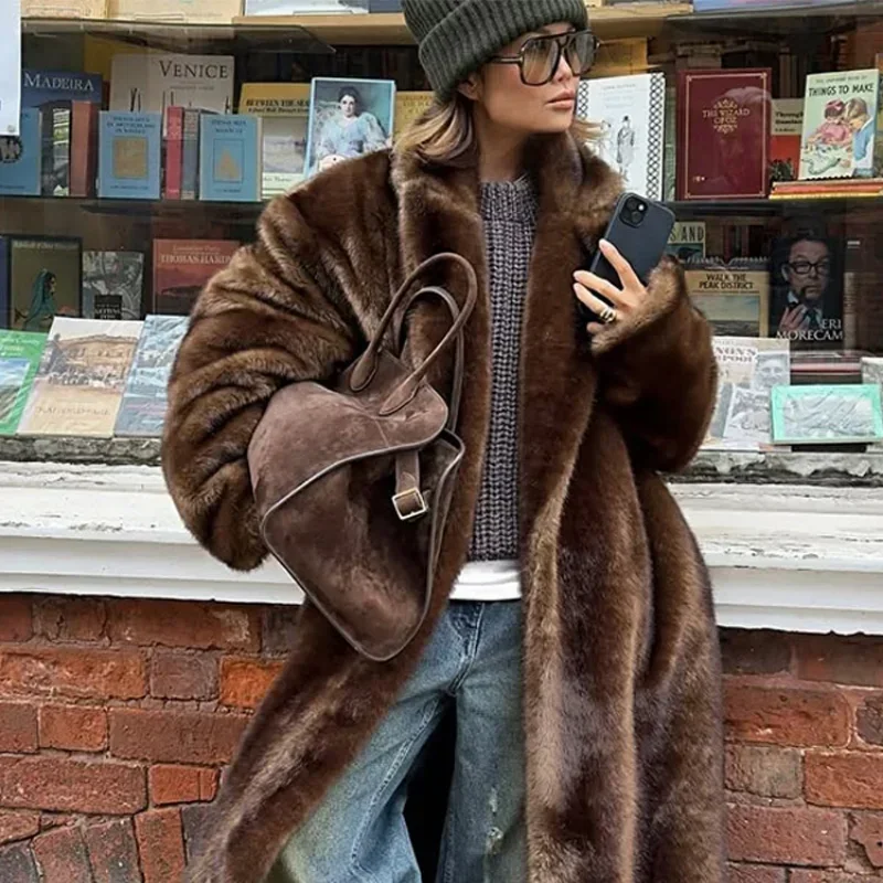 Women Solid Faux Fur Long Coats Fashion Lapel Full Sleeve Fluffy Luxury Loose Casual Outerwears 2026 Winter High Street Outwear