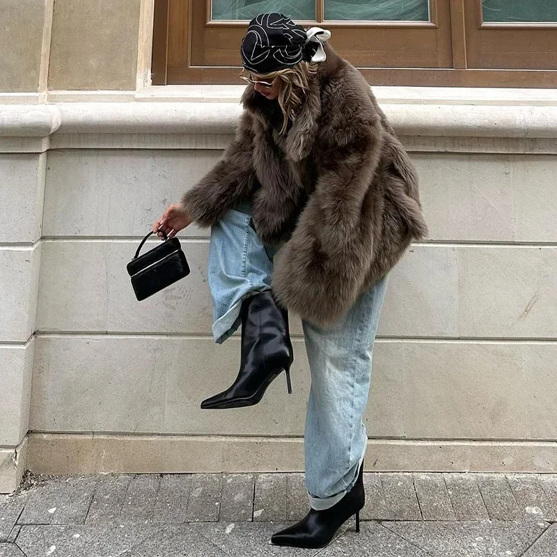 Women Solid Faux Fur Long Coats Fashion Lapel Full Sleeve Fluffy Luxury Loose Casual Outerwears 2026 Winter High Street Outwear