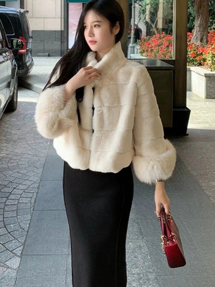 2026 Elegant Cropped Faux Fox Fur Coat for Women Autumn Winter Fashion Fluffy Cuff Warm Jacket Female Soft Cozy Plush Outerwear