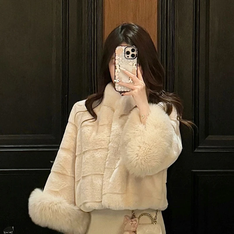 2026 Elegant Cropped Faux Fox Fur Coat for Women Autumn Winter Fashion Fluffy Cuff Warm Jacket Female Soft Cozy Plush Outerwear