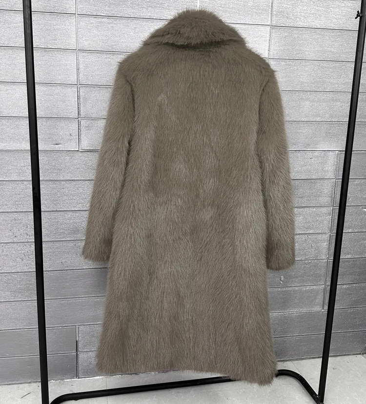 Fur & Faux Fur Coat Feminine Elegance 2026 New Winter Women's Fur Coat Fashion Temperament Lapel Solid Color Women Fur Coat H193