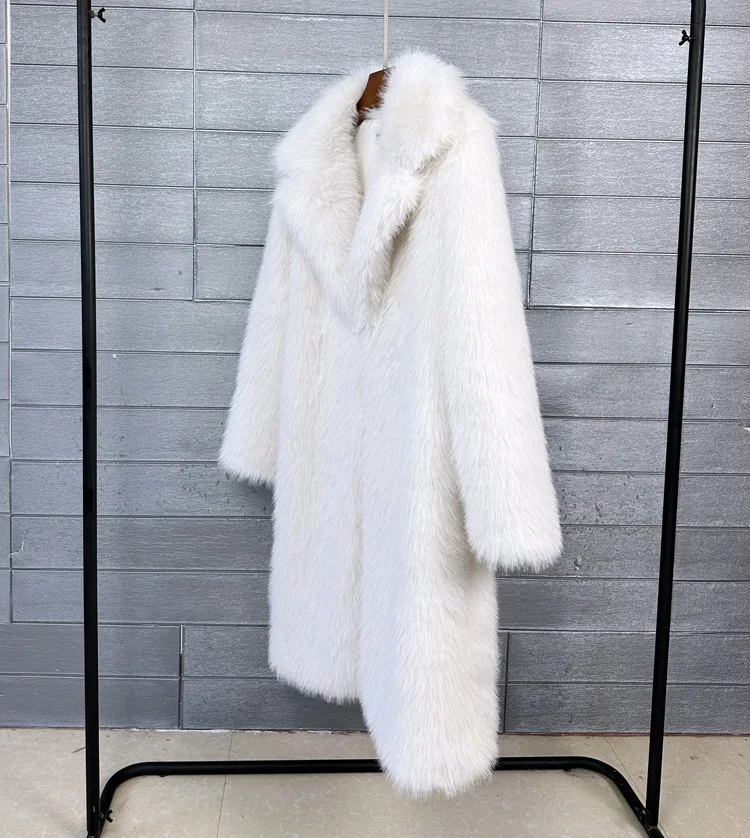 Fur & Faux Fur Coat Feminine Elegance 2026 New Winter Women's Fur Coat Fashion Temperament Lapel Solid Color Women Fur Coat H193