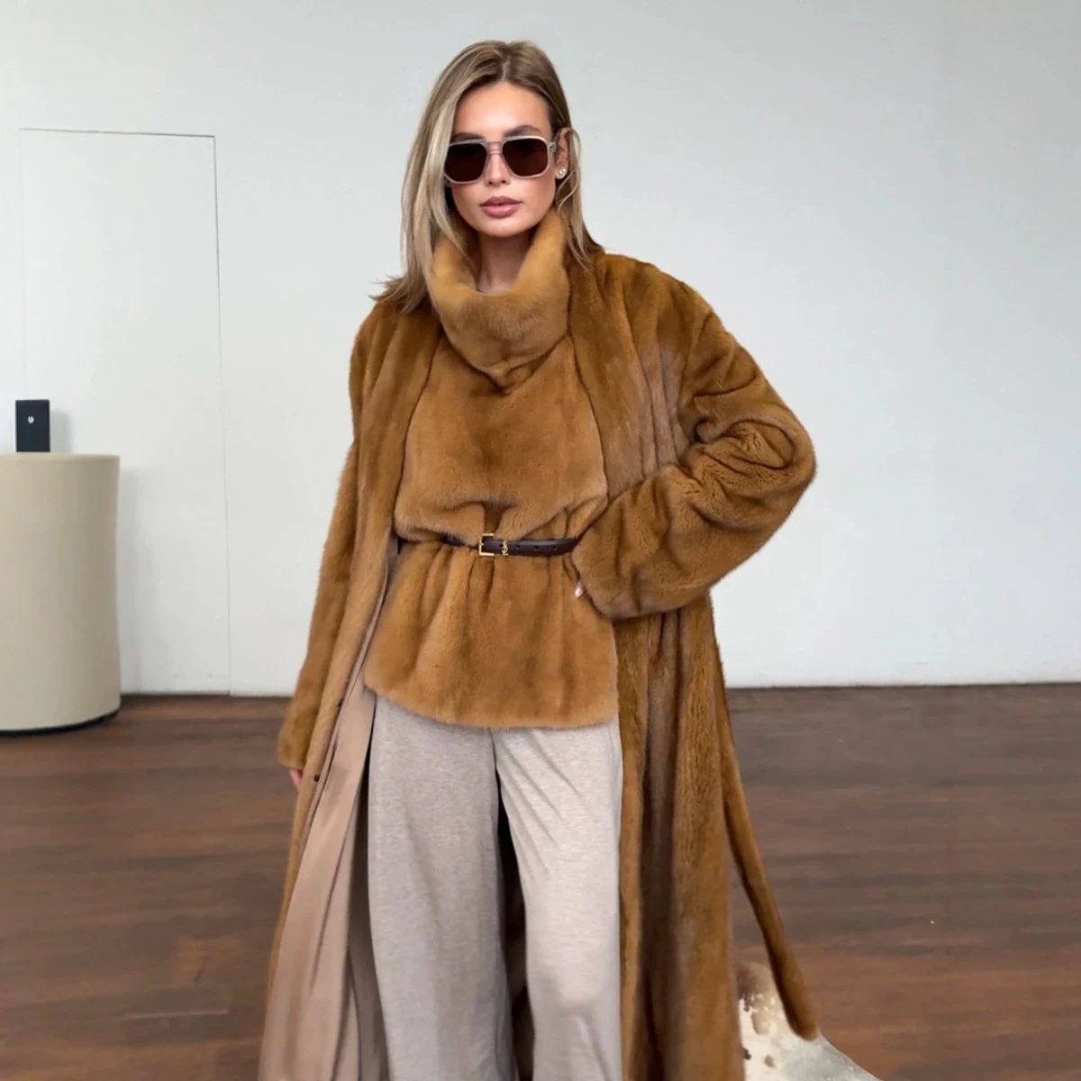 Women Winter Long Fluffy Faux Fur Coat 2026 Warm Camel Black Maxi Jacket Luxury Open Front Soft Plush Overcoat Chic