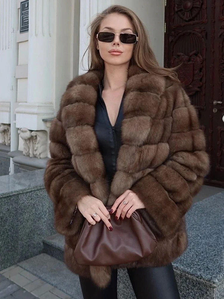 Luxury Two-tone Faux Fur Short Coat Women Fashion Full Sleeve Loose Warm Cropped Jackets Lady Winter Daily Highstreet Outerwear