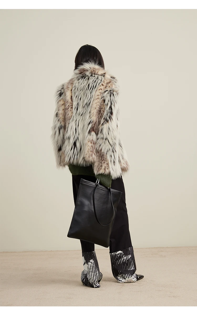 Lautaro Spring Autumn Winter Colorful Thickened Warm Hairy Shaggy Faux Fox Fur Coat Women Short Loose Luxury Fluffy Jacket 2025