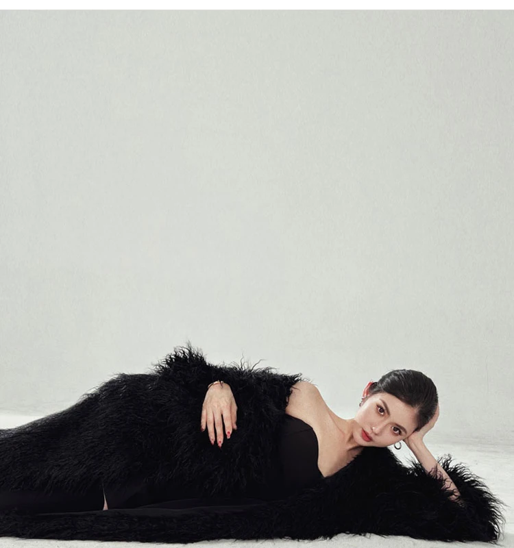 Lautaro Winter Long Black Hairy Shaggy Thick Warm Soft Fluffy Faux Fur Coat Women Sashes Luxury Designer Overcoat Runway Fashion