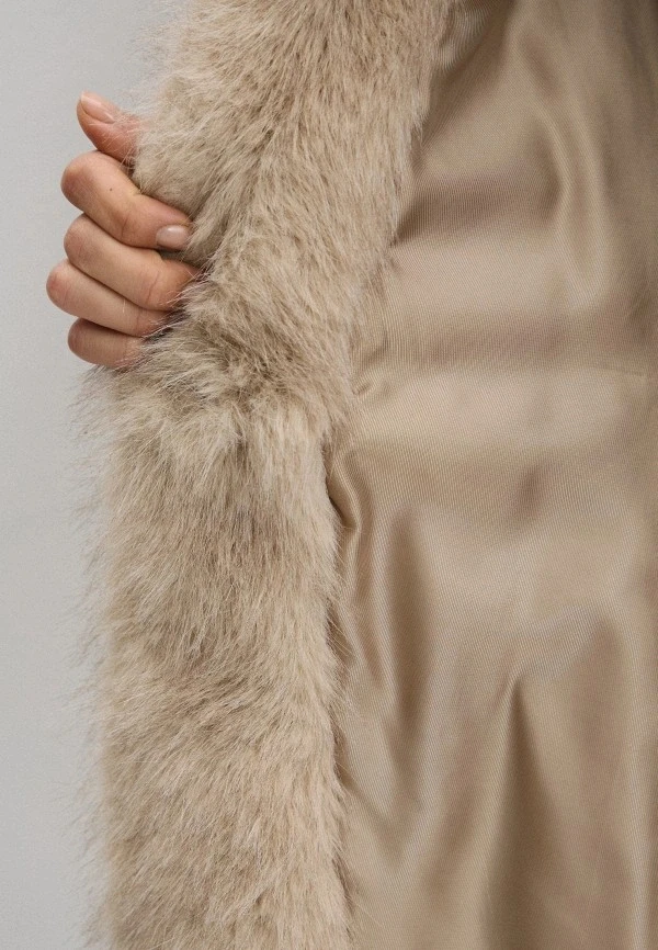 IG Women Wide Lapel Cinched Waist Faux Fur Coat, Peplum Hem Mid-Length Fluffy Jacket, Side Pockets Winter Warm Beige Casual Oute