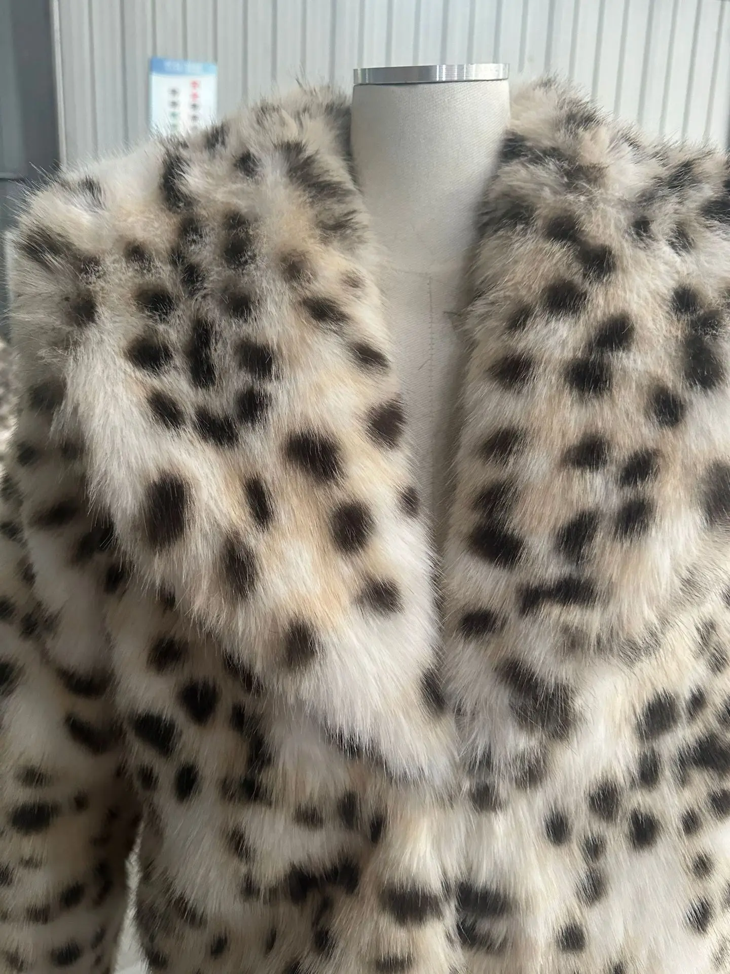 Faux Fur Coats Women Casual Coat Turn Down Collar Full Sleeve Leopard Print Open Stitch Thick Warm Jackets Street Wear Winter