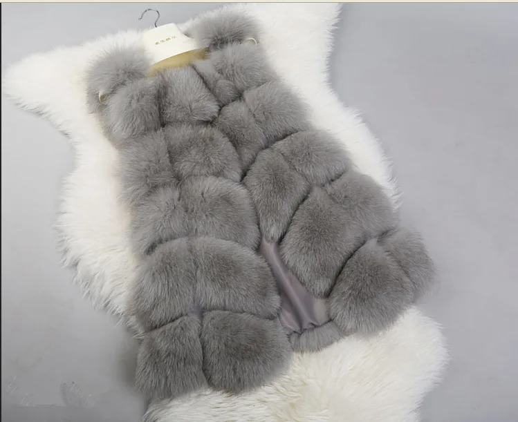 Women Vests Thick Faux Fur Tops Sleeveless Cardigan Round Neck Regular Vest Coats Solid Spliced Casual Lady Winter 2025
