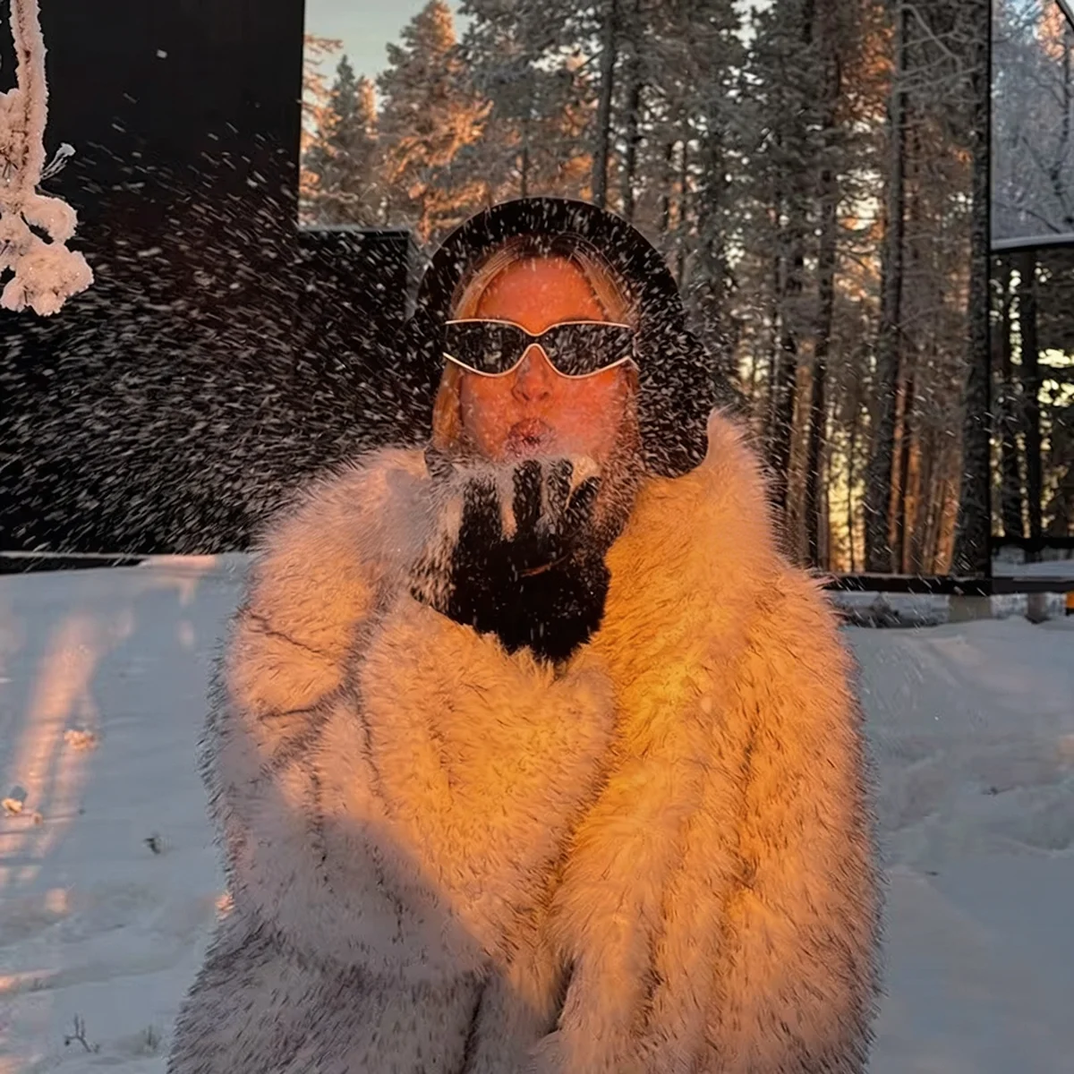 Women's Faux Fur Coat Long White Fluffy Lapel Collar Warm Winter Jacket Elegant Luxe Chic Quiet Luxury Outerwear